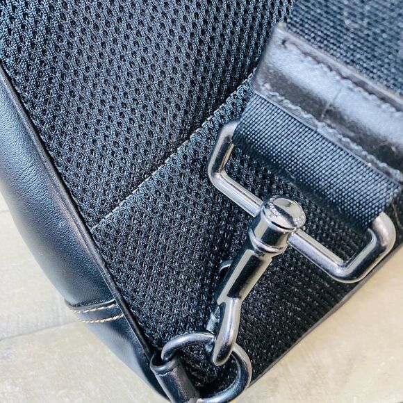 Coach Graham Pack In Blocked Signature Canvas With Varsity Stripe - Picture 9 of 15